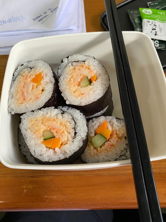 Langkah Mudah untuk Menyiapkan Sushi simple untuk bekal Anti Gagal