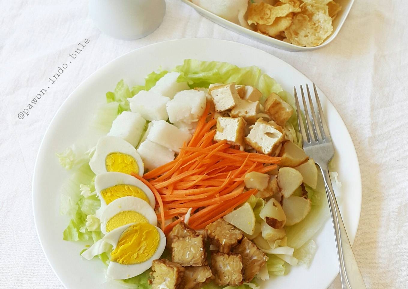 Indonesian Salad with Peanut Sauce Dressing (Gado-gado)