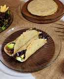 🌮🍗🌯 Fajitas de pollo con palta, cebolla morada, lechuga, queso y mayonesa de pepinillo 🌯🍗🌮