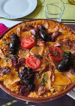 Una foto de Arrós al forn. arroz al horno