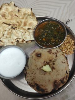 મેથી ની ભાજી નુ શાક (Methi Bhaji Shak Recipe In Gujarati) રેસીપી મુખ્ય ફોટો