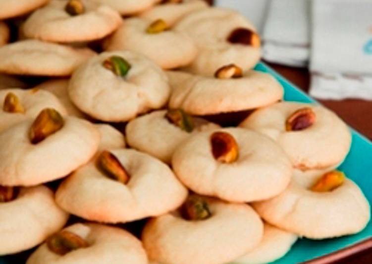 Recipe of Award-winning Butter cookies - ghraybeh