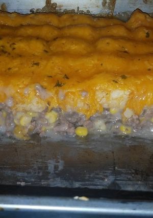 A picture of Tator Tot casserole.