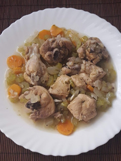 Una foto de Pollo en escabeche