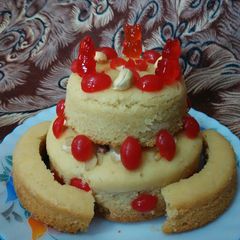 A picture of Eggless suji cake.