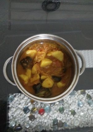 A picture of Tangy Potato brinjal vegetable.