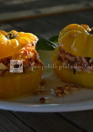 Une photo de Tomates farcies végétariennes, aux 3 riz
