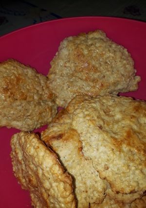 Una foto de Galletas de avena y canela 😋