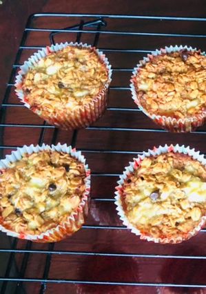 Hình của món Muffin chuối yến mạch.