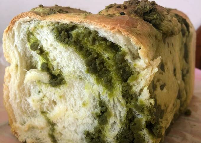 Langkah Mudah untuk Menyiapkan Greentea BABKA jumbo (loyang 26x13x13) Anti Gagal
