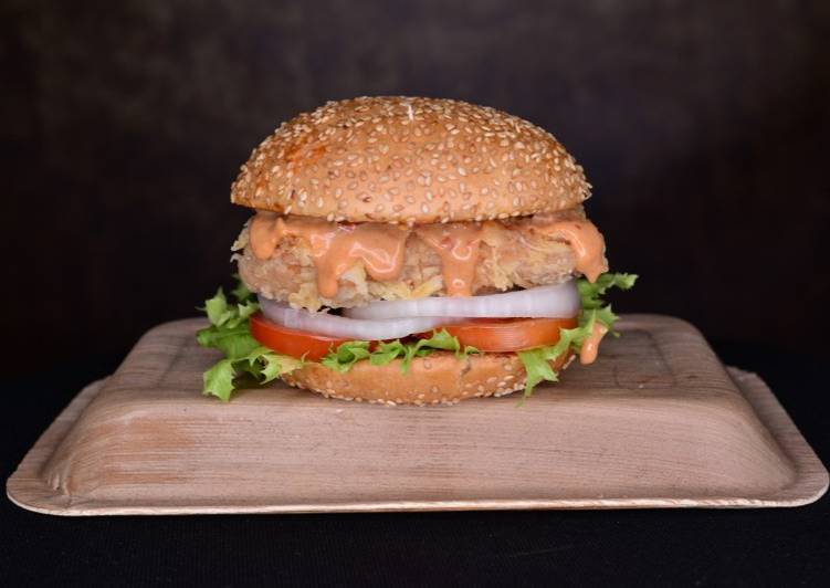 Easiest Way to Prepare Perfect Fried chicken burger 🍔