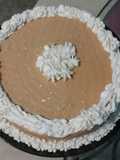 Pastel fácil con cubierta de dulce de leche y queso