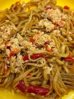 Foto resep Mie Pedas Tabur Dada Ayam