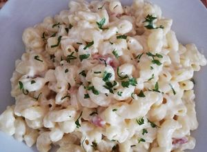 Foto principal de Macarrones con salsa alfredo