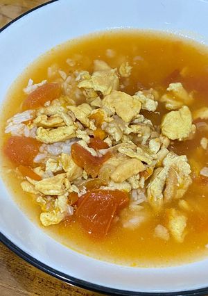 Foto resep Sup Telor Tomat 🍅🧄