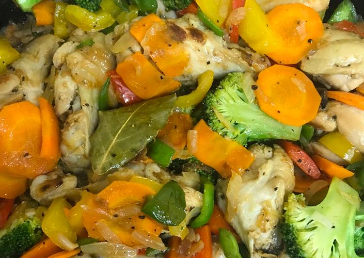 Steps to Make Speedy Chicken drumsticks with vegetables