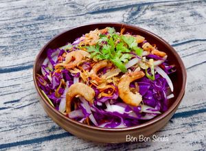 Hình của món Gỏi Tôm Khô Bắp Cải Tím.