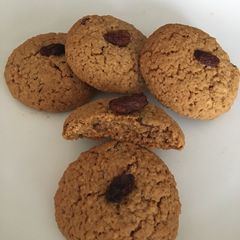 Oats cookies A picture of Oats cookies.