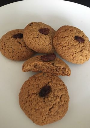 A picture of Oats cookies.