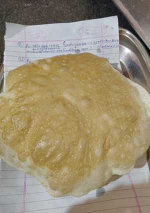 A picture of Bhatura.