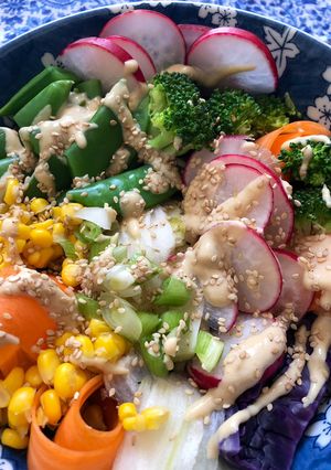 A picture of Rainbow Buddha Bowl - vegan.
