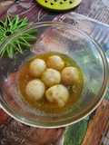 સોજી પીઠા (Sooji Pitha Recipe in Gujarati)