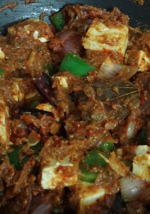 A picture of Delicious yummy Kadaai Paneer Recipe same as Indian Cuisine.
