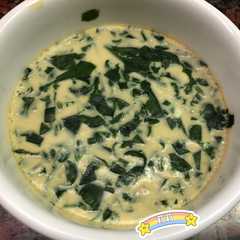 Telur Kukus Bayam Taiwan রেসিপির প্রধান ছবি