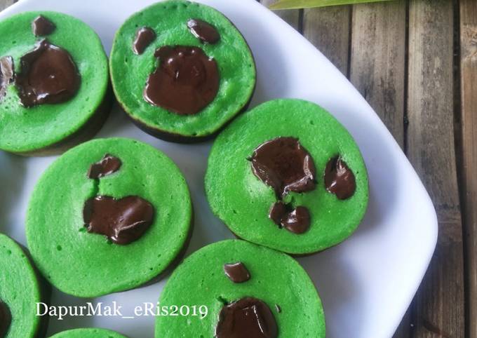 Resep Kue Lumpur Kentang Pandan Cokelat Oleh Linakuw Cookpad
