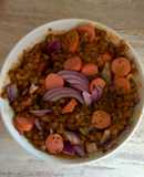 Lilahagymás-virslis lencsesaláta 🥘