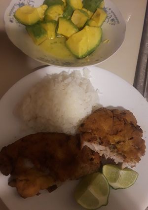 A picture of Puerco empanizado.