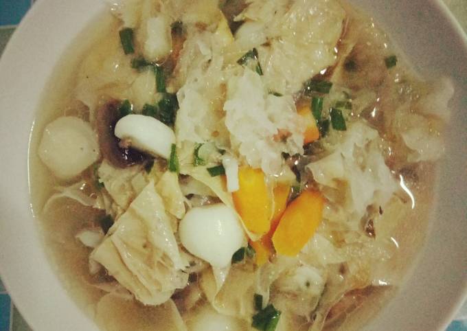 Sup Kembang Tahu Jamur