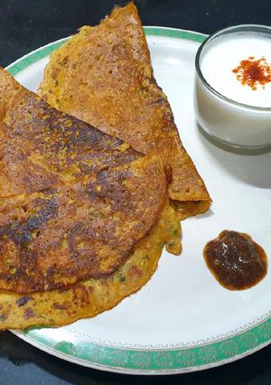 A picture of Methi Besan Chilla.