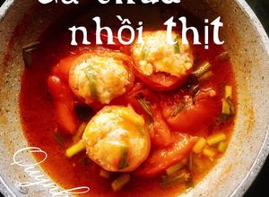 Hình của món Cà chua nhồi thịt sốt cà.