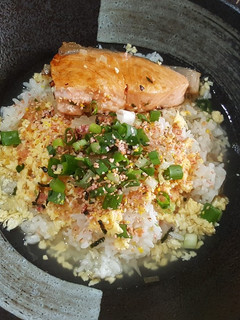 鮭魚泡飯 的食譜成品照片