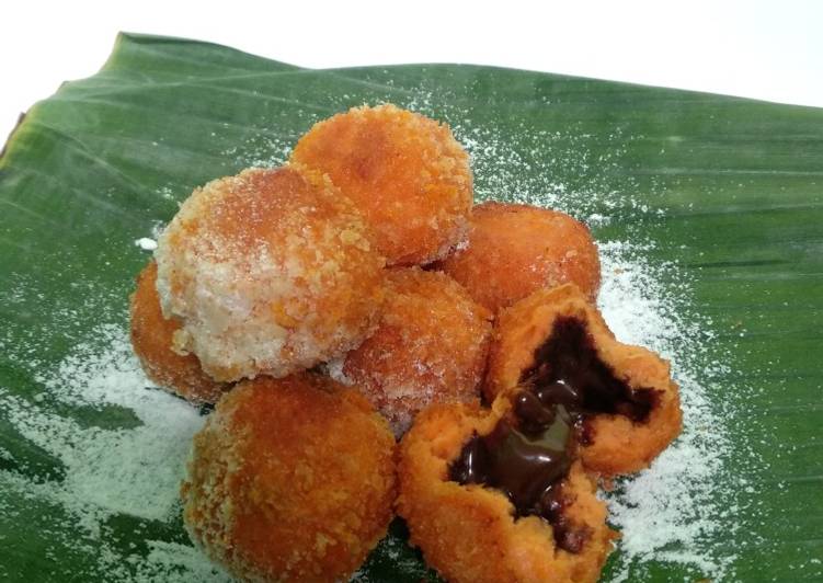 Resep Bola ubi isi coklat krispy Anti Gagal