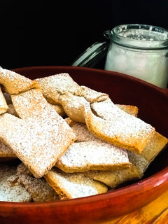 Una foto de Calzones rotos al horno con avena