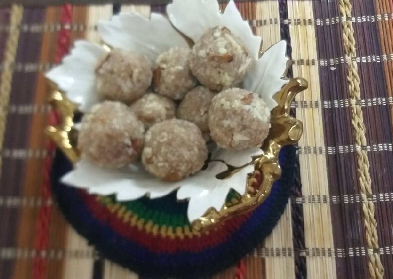 Peanuts Paneer laddu