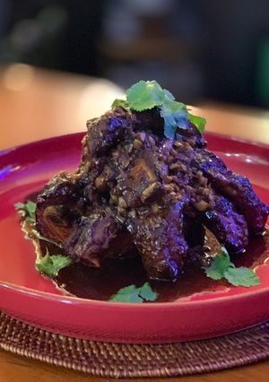 A picture of Sweet and sour spare ribs.