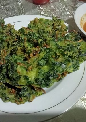 Foto resep Bakwan daun katuk
