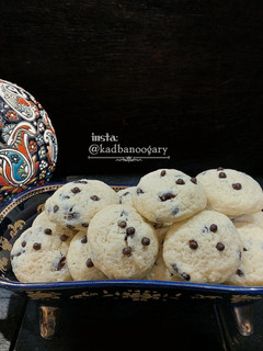 عکسی از دستور کوکی وانیلی شکلاتی 🍪