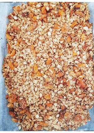 A picture of Granola.