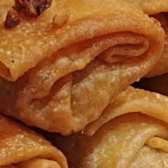 A picture of Spring/Egg Rolls (Chicken/Shrimp).