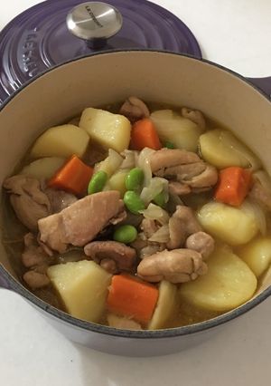 馬鈴薯燉雞腿 的食譜成品照片