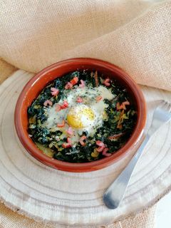 Una foto de Acelgas gratinadas con huevo