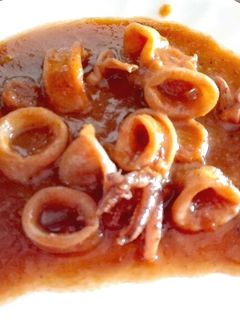 Una foto de Calamaritos en salsa americana