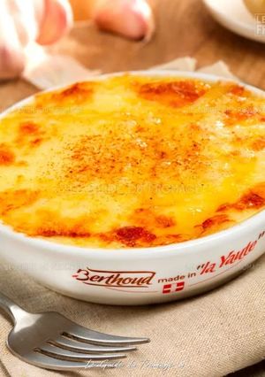 Une photo de Le Berthoud à l'Abondance AOP et au vin blanc de Savoie