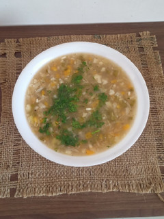 મીક્સ વેજ અને કોર્ન સૂપ (Mix Veg Corn Soup Recipe In Gujarati) રેસીપી મુખ્ય ફોટો