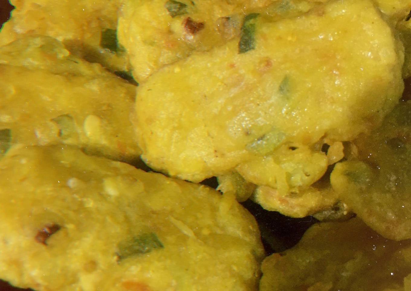 4. TEMPE MENDOAN KUNYIT