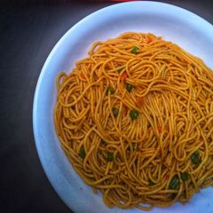 A picture of Jollof spaghetti.